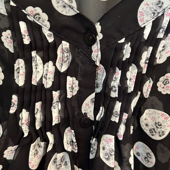 Lauren Conrad Women’s Sheer Top - Picture 3 of 6